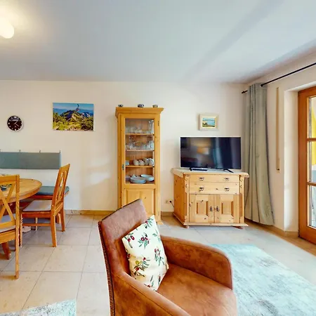 Jasmin Apartment